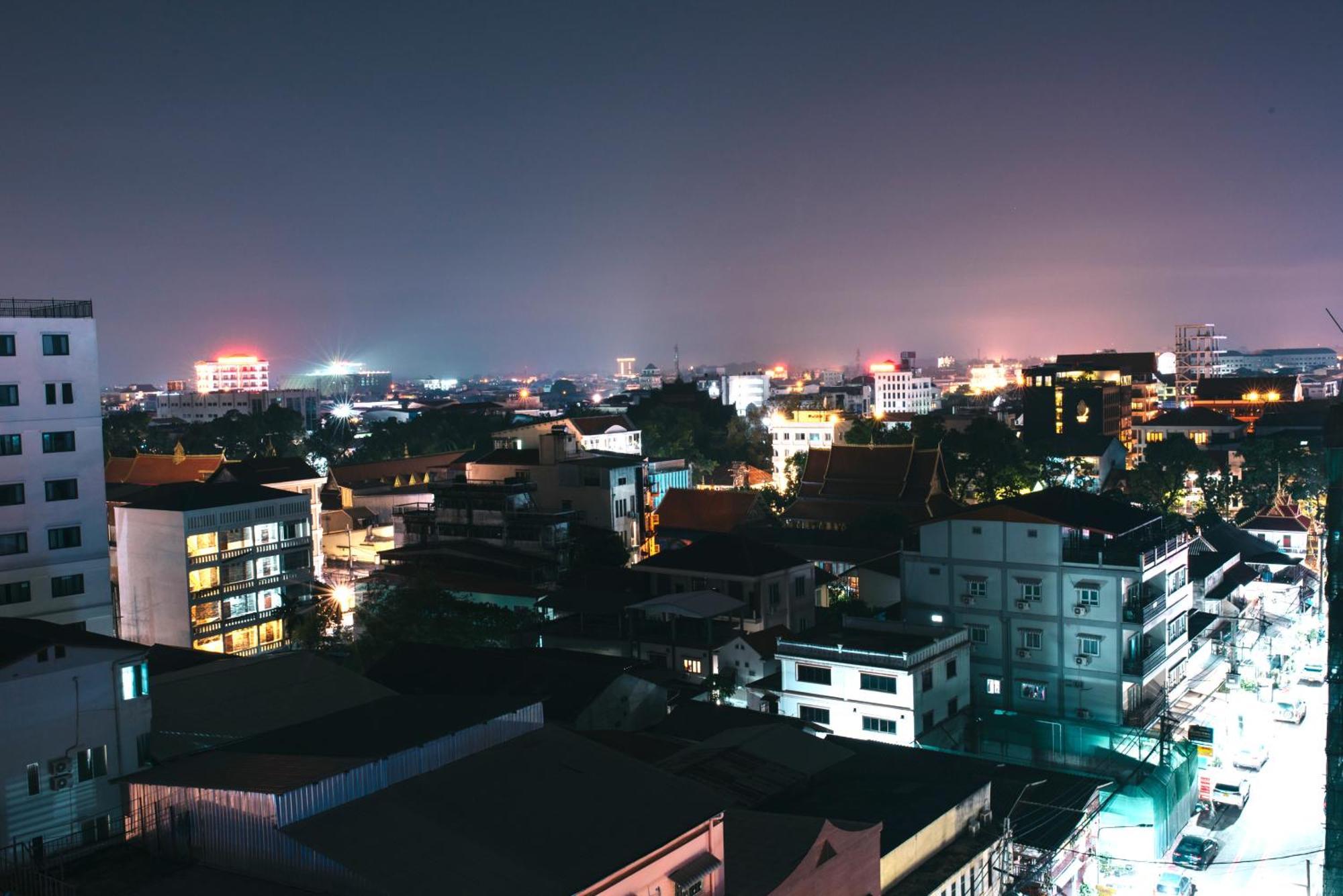 V Hotel Vientiane Exteriér fotografie